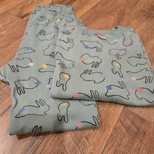 Hanna Andersson Green Pajama Set with Bunny Design